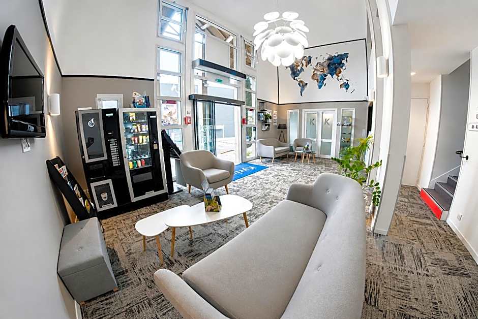 Kyriad Hotel La Fleche