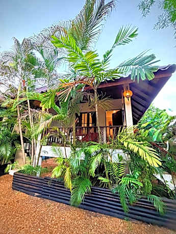 Alcove Bungalow
