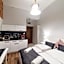 2 Nights Apartments - great location, right next to Main Rail and Bus Station, 10 min to Main Square by foot