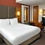 Crowne Plaza London Ealing By IHG
