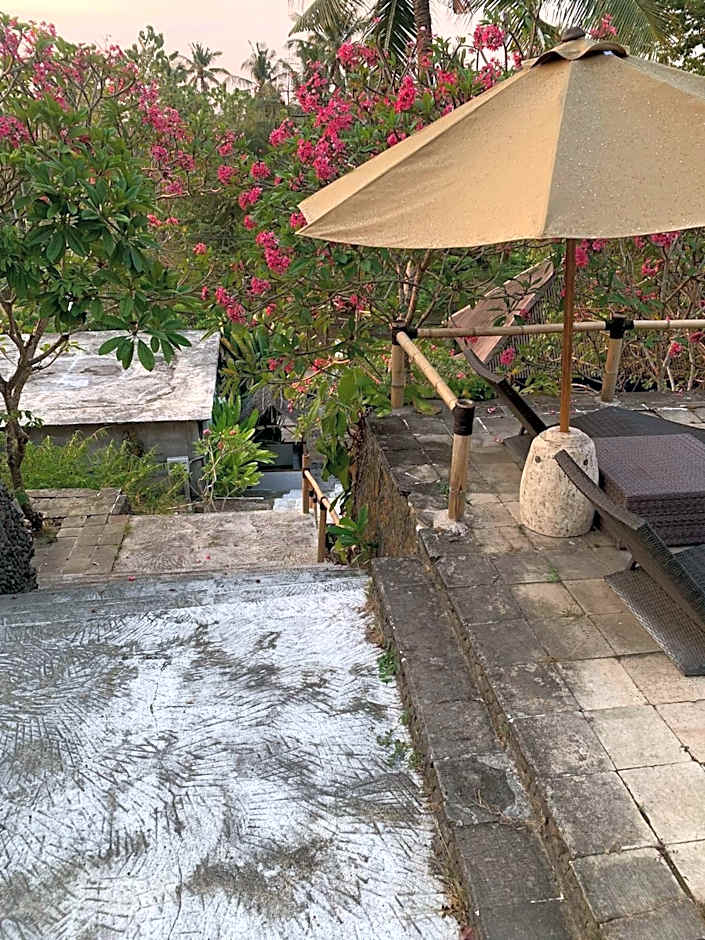 Lombok Coconut Hotel