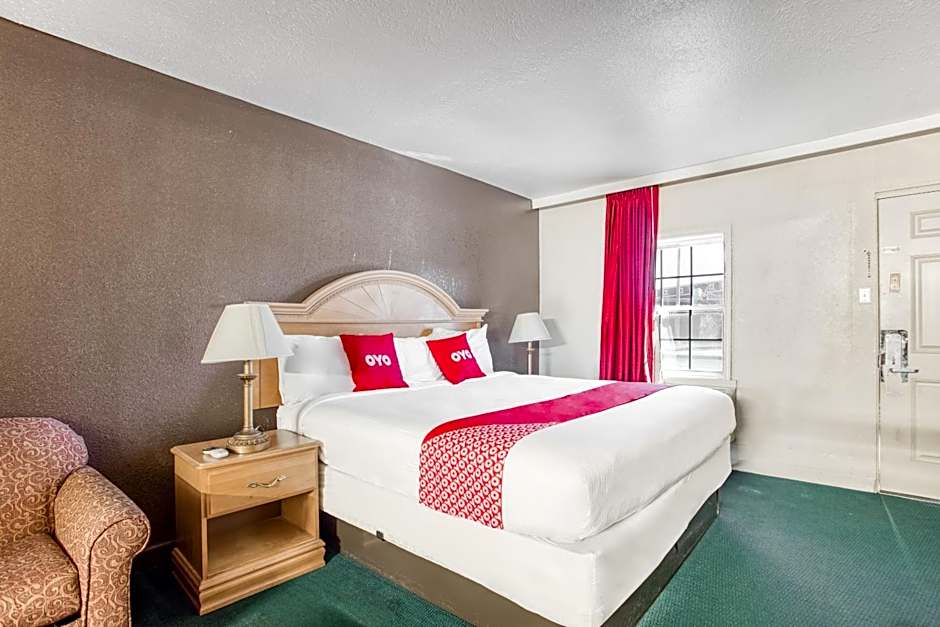 OYO Hotel Bald Knob AR Hwy 64