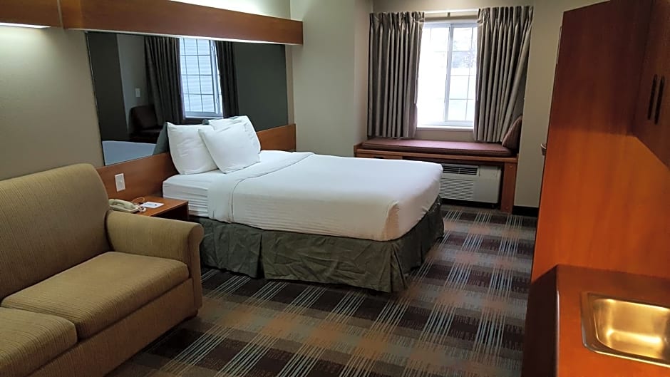 Microtel Inn & Suites by Wyndham Bozeman