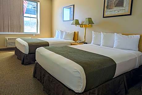 Queen Room with Two Queen Beds - Disability Access