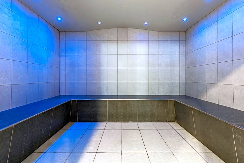 Radisson Hotel Manchester City Centre, A Verified Net Zero Hotel