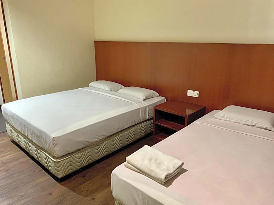 New Grand Hotel