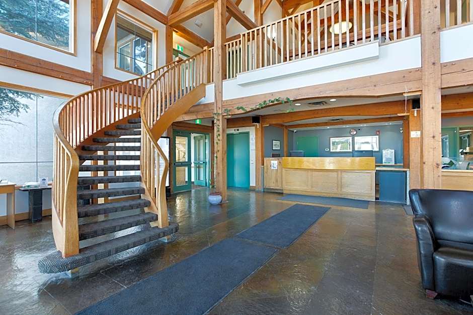 Lakeview Inns & Suites - Okotoks