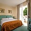 Salus Smart & Chic Hotel