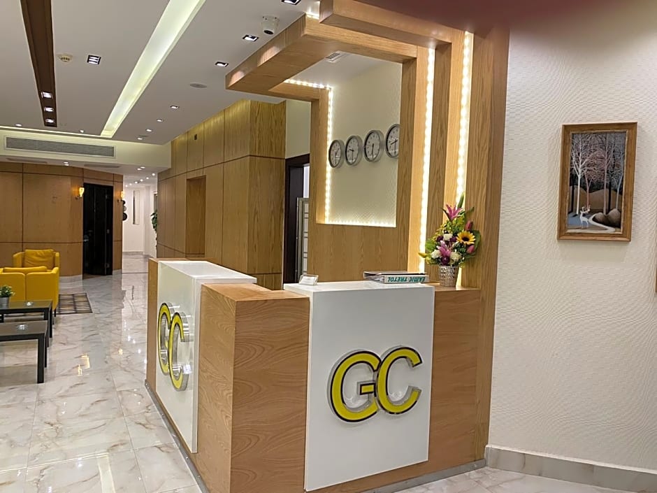 Golden Carven Hotel