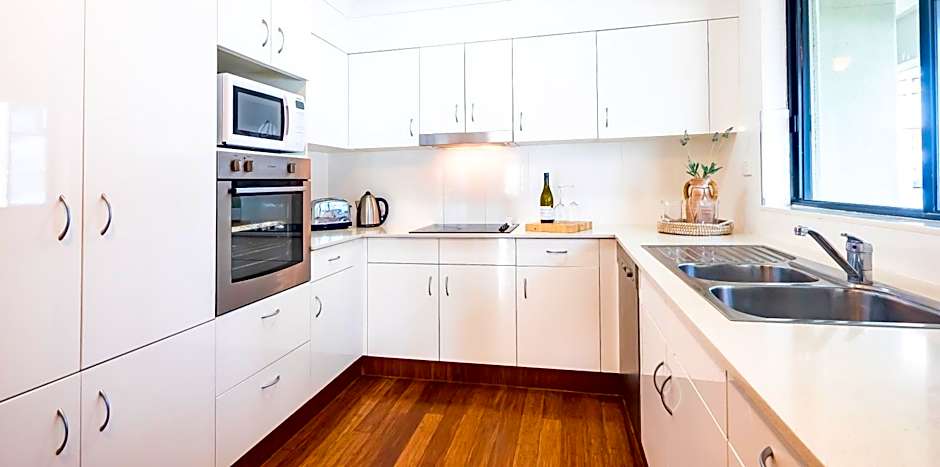 Victoria Square Apartments