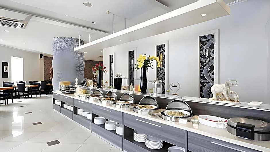 The Sun Hotel Sidoarjo