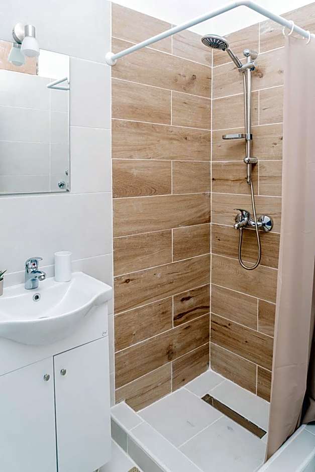 Sea Sailing Apartments