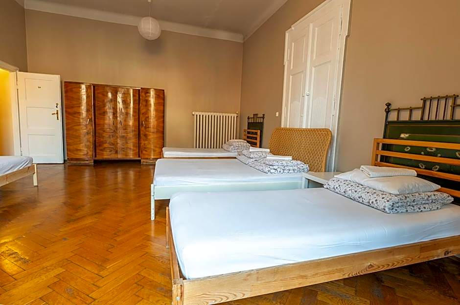 Trzy Kafki Private Rooms