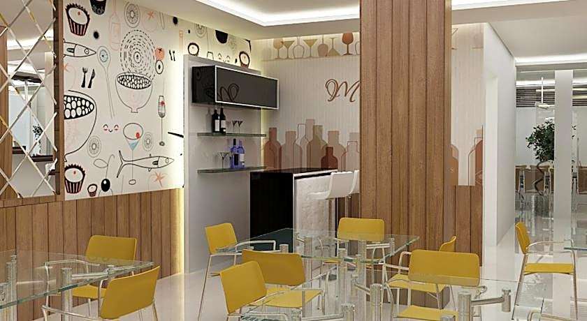 Silver Leaf Noida Hotel