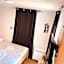 PJ Hotel Cerklje - 5min to Airport - Free Parking