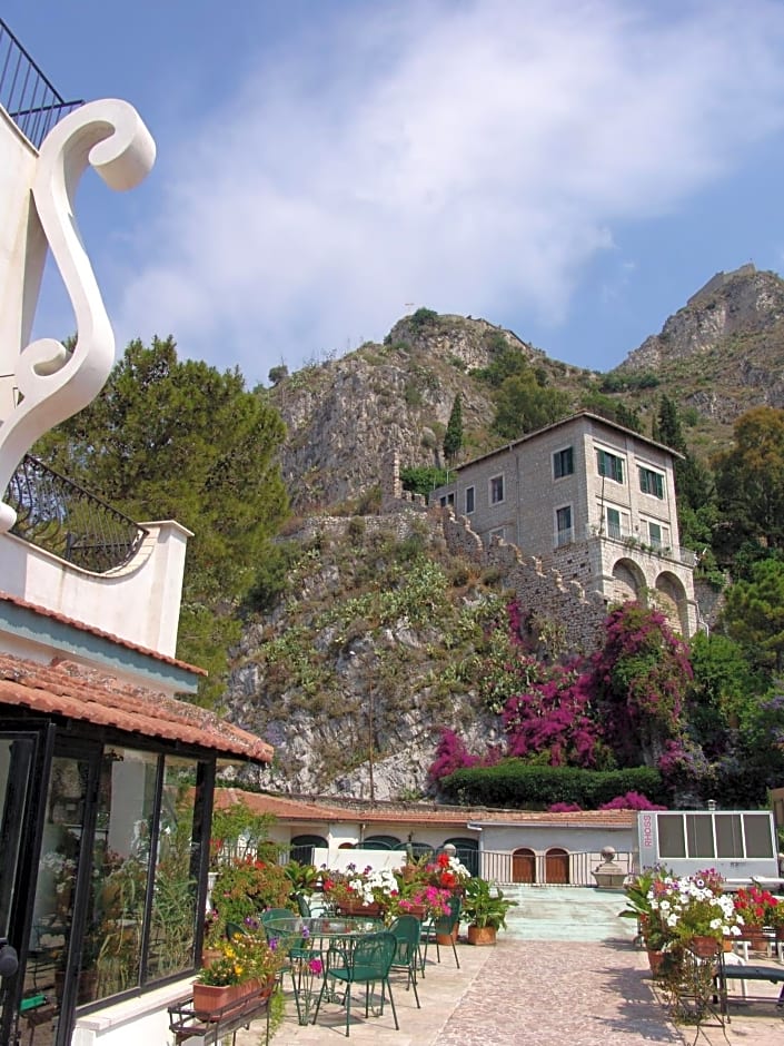 Hotel Vello d'Oro