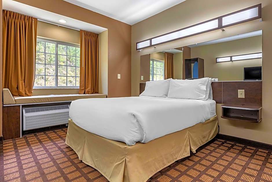 Microtel Inn & Suites By Wyndham Sylva Dillsboro Area