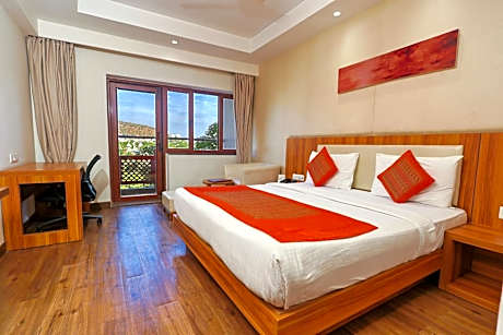 Golden Premium with Balcony Rooms