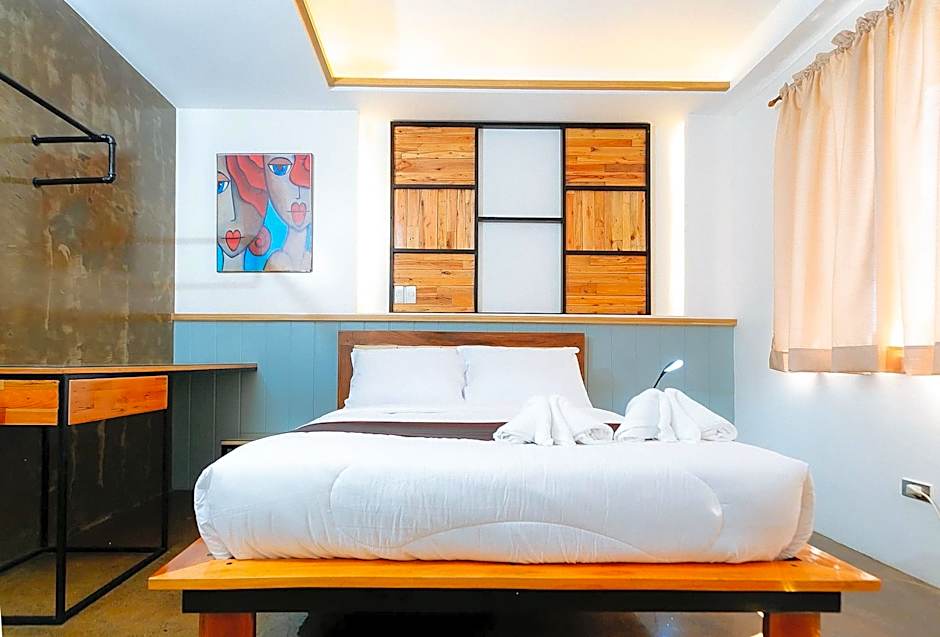 Estancia Roadside Inn by RedDoorz