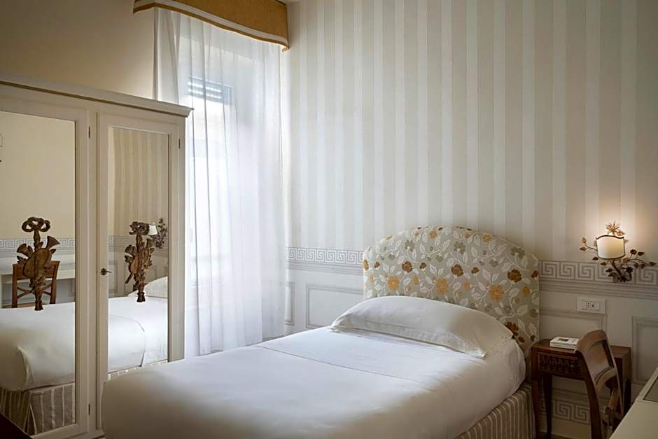 Palace Hotel