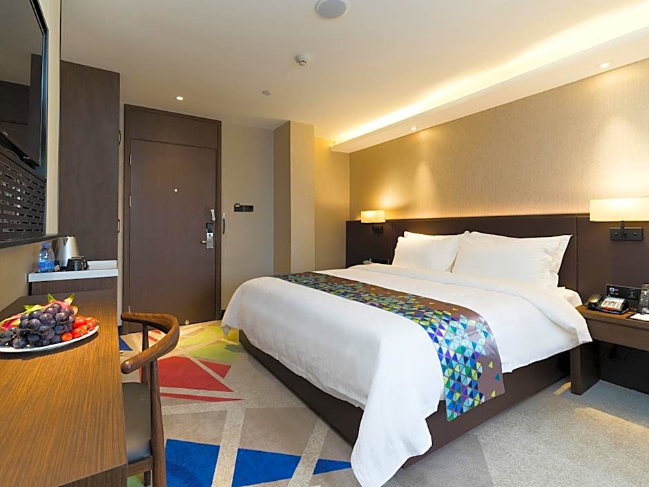 ZMAX Hotel Guangzhou Tianhe Sports Center East Metro Station