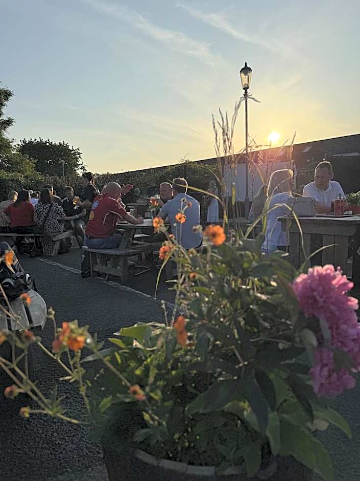 The Inverkip Restaurant, Bar & Hotel