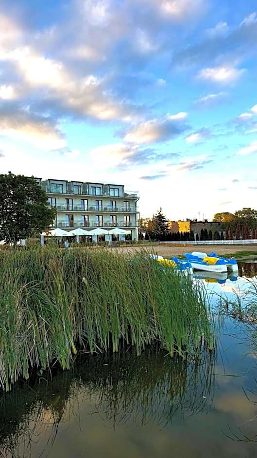 Relax place & restaurant