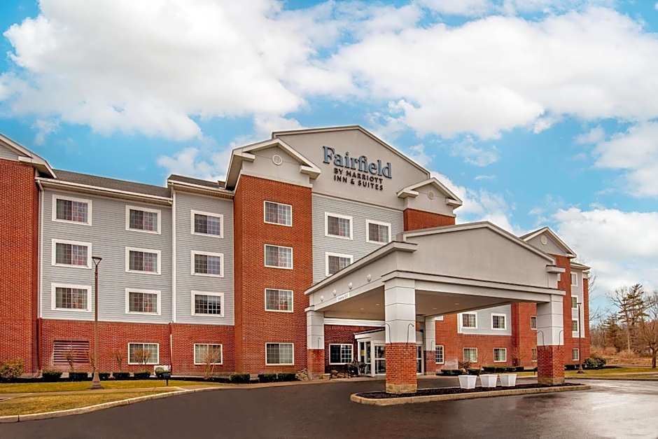Photo 1 of 27 of Fairfield Inn & Suites by Marriott Saratoga Malta