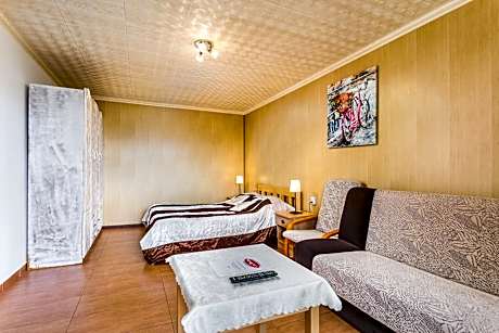 Double Room with Balcony (3 Adults)