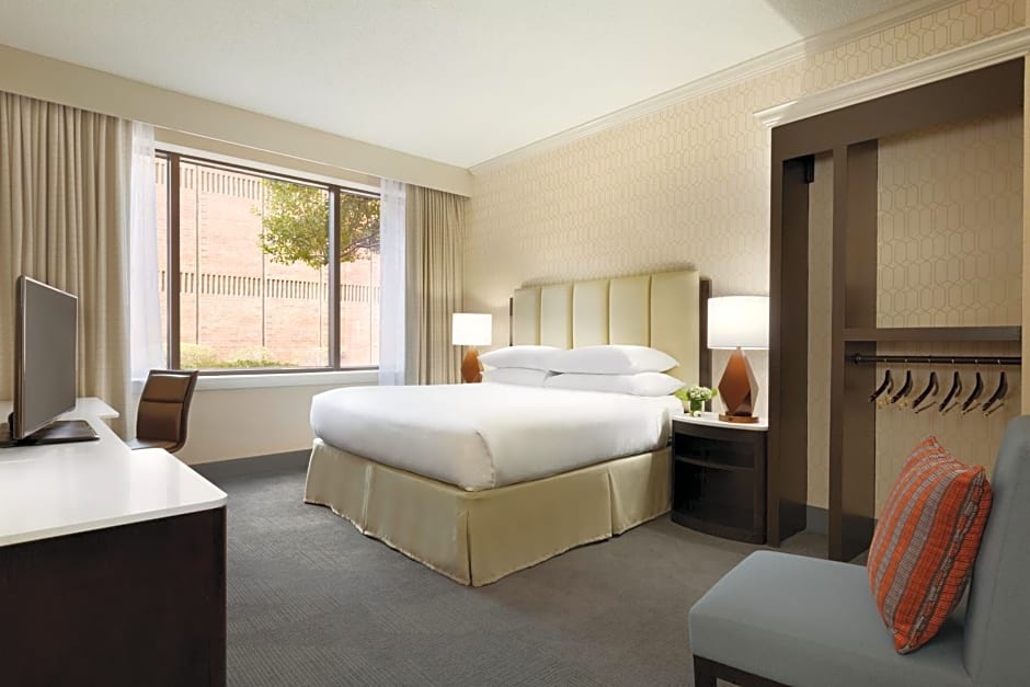 Hilton Greenville
