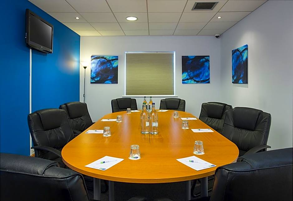 Holiday Inn Express Braintree By IHG