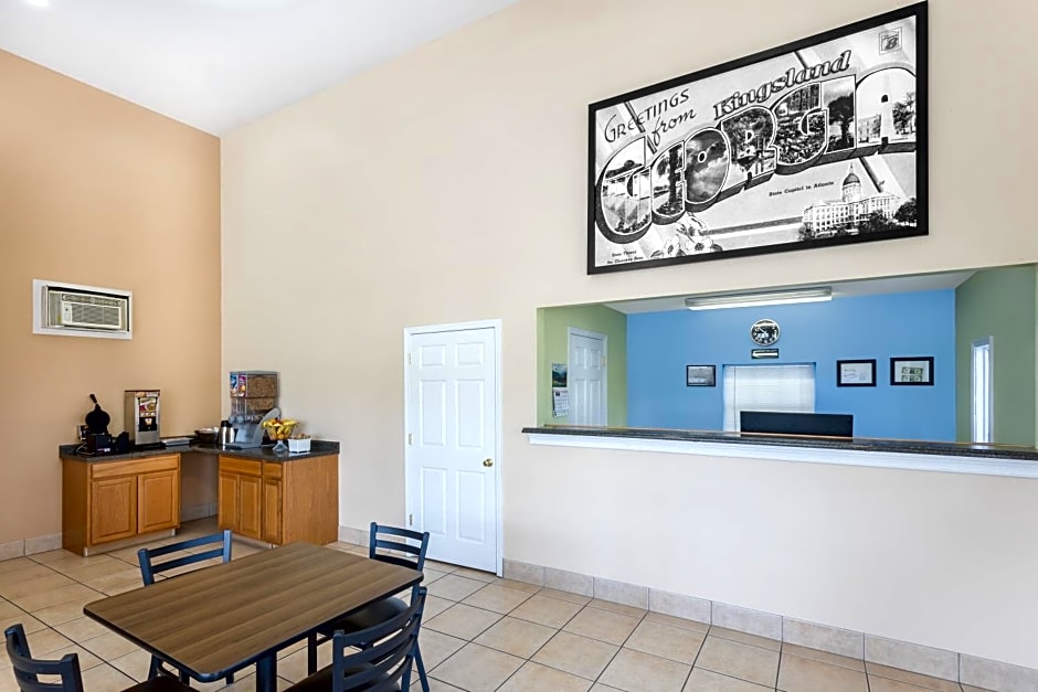 Super 8 by Wyndham Kingsland