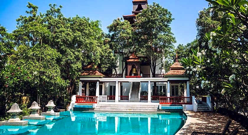 Nagawari Nirvana Platinum BBQ Villa Pattaya