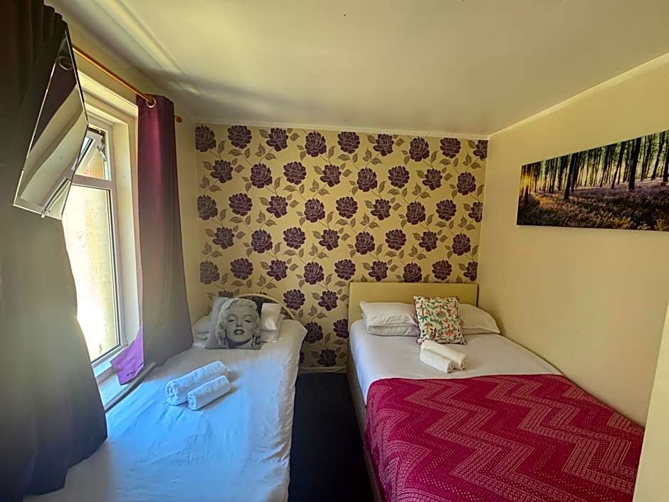 The Shores Hotel, Central Blackpool