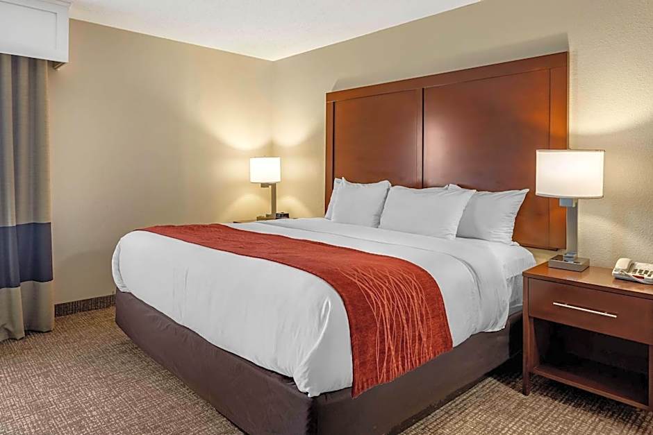 Comfort Inn & Suites Little Rock Airport