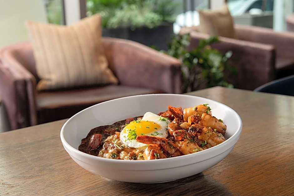 The Troubadour Hotel New Orleans