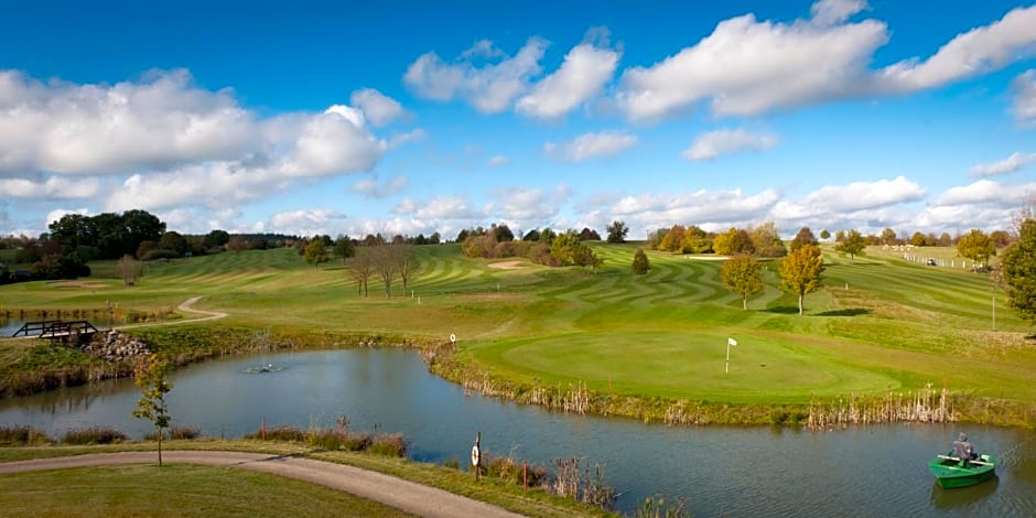 Apartments Golfpark Schlossgut Sickendorf