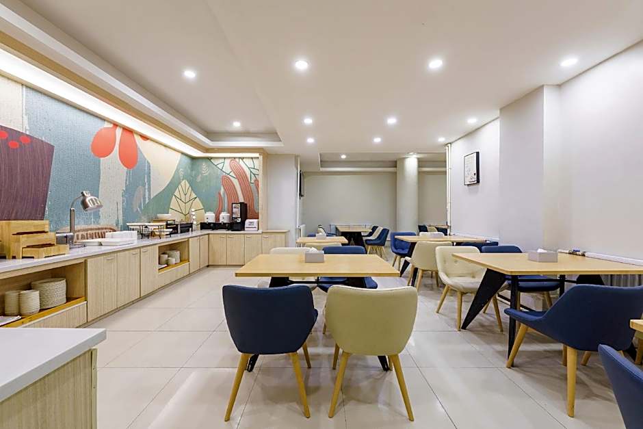 Hanting Hotel Dandong Railway Station