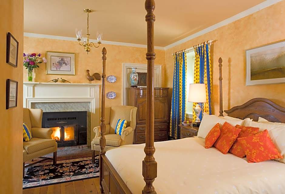 L'Auberge Provencale Inn & Restaurant