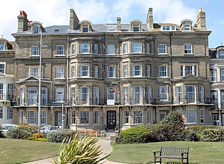 OYO Lord Kitcheners Guest House