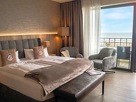 Superior Grand Deluxe Single Room