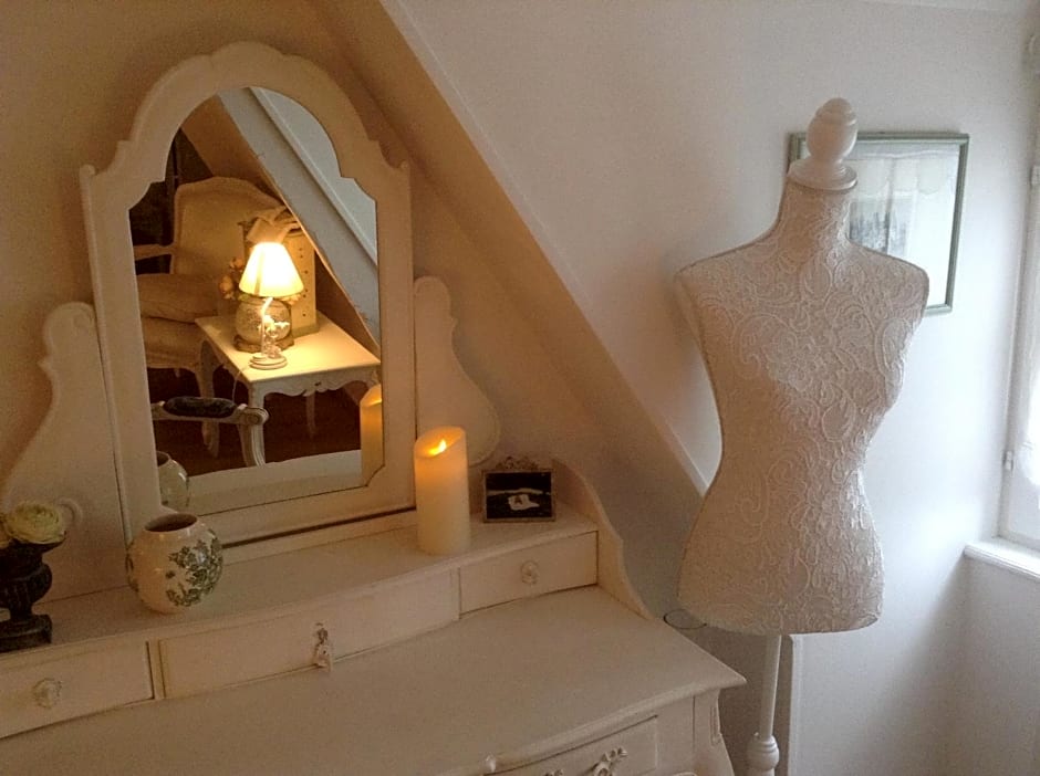 Lamaison du phare honfleur chambres d'hotes et jacuzzi privé