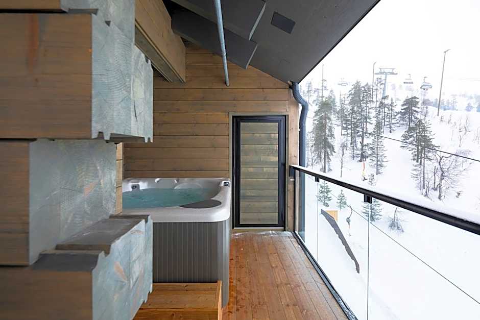 Kultakero Northern Sky, 3BR Penthouse with Jacuzzi 128m2