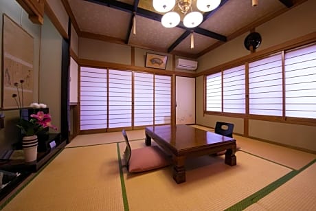 Japanese-Style Quadruple Room