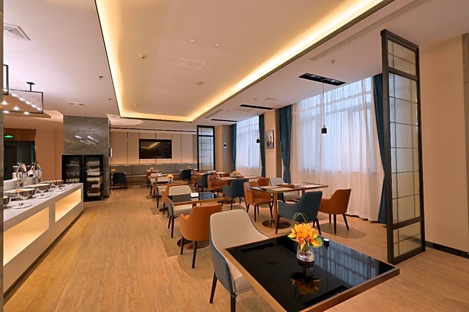 Echarm Hotel Zhangye West Railway Station Gulou