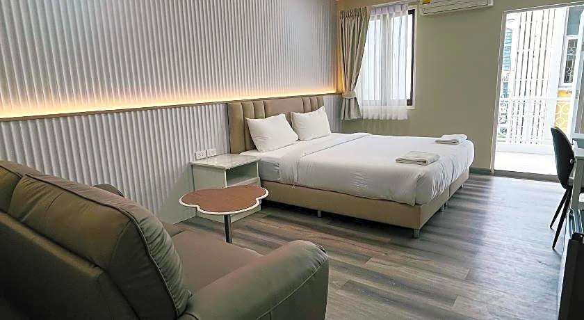 Excel Hotel Bangkok formerly Sri Krungthep Hotel