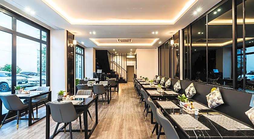 One Patio Hotel Pattaya