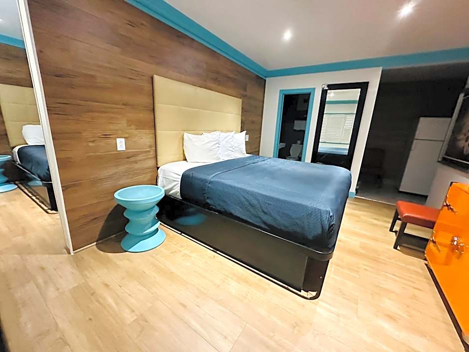 Casa Blanca Inn & Suites Whittier