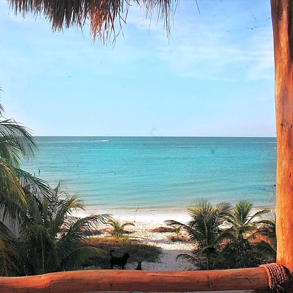 La Puerta Azul Beachfront - Adults Only