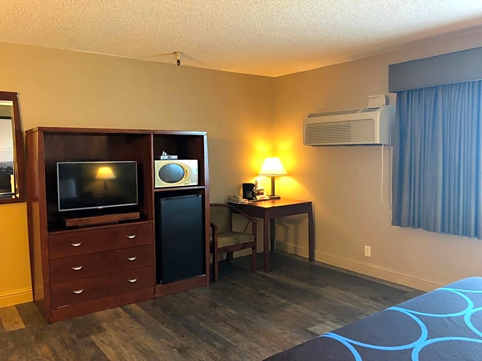 Super 8 by Wyndham Sacramento North